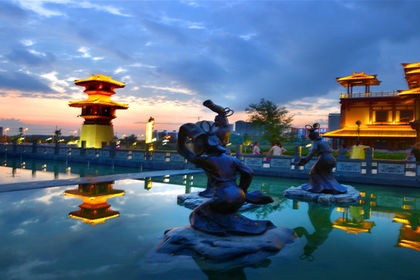 Zaoyang China Han City